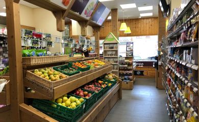 Intérieur supermarché sherpa Toussuire (la) rayon fruits et légumes